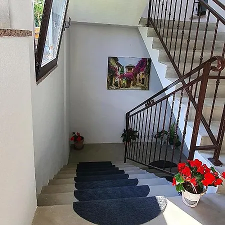 Veronika Apartment Lovran